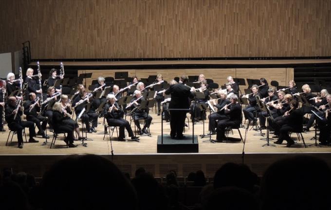 Konsert med International Flute Orchestra