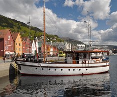 Fjordene - fjordcruise og fiske på egen hånd med TSMY Weller