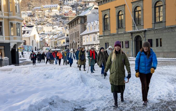 City Walk in the Footsteps of Jon Fosse