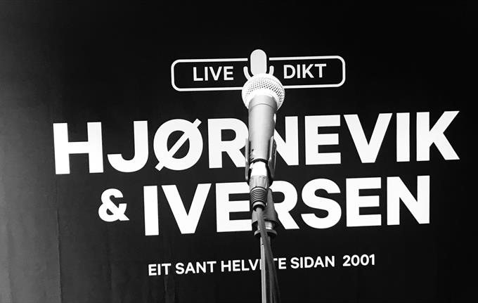 Dikt Live